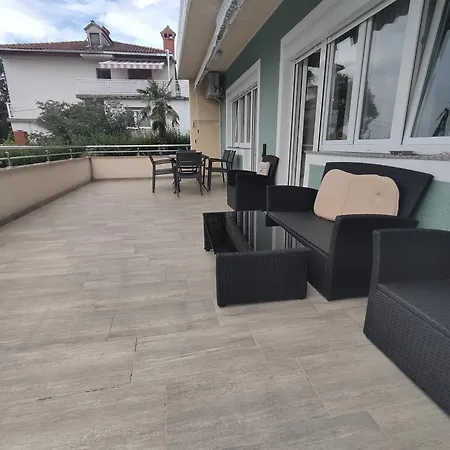 Superior With Very Big Terrace, 3 Bedrooms Very Close To Sandy *